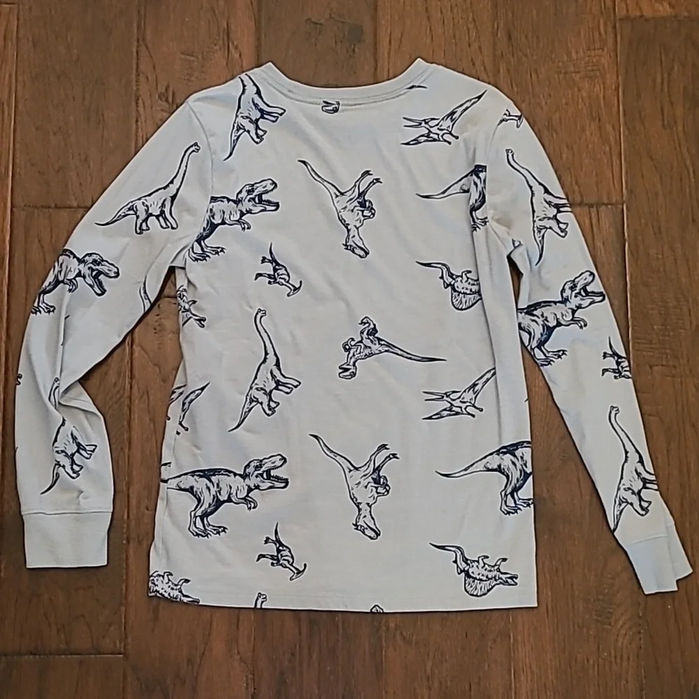 💥3for$12💥 Cat & Jack boy's long-sleeved dinosaur Tshirt size Medium (8-10)